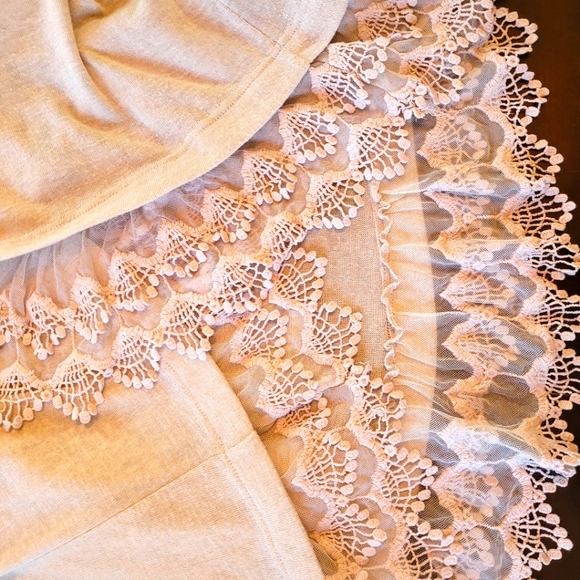 Umgee | Long, Open front Cardigan w/ Lace hem - Picture 4 of 4